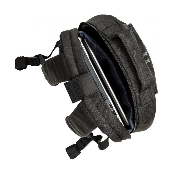 Rivacase 8460 Zaino per Notebook, con un design raffinato e lineare e un grande numero di caratteristiche intelligenti per tras